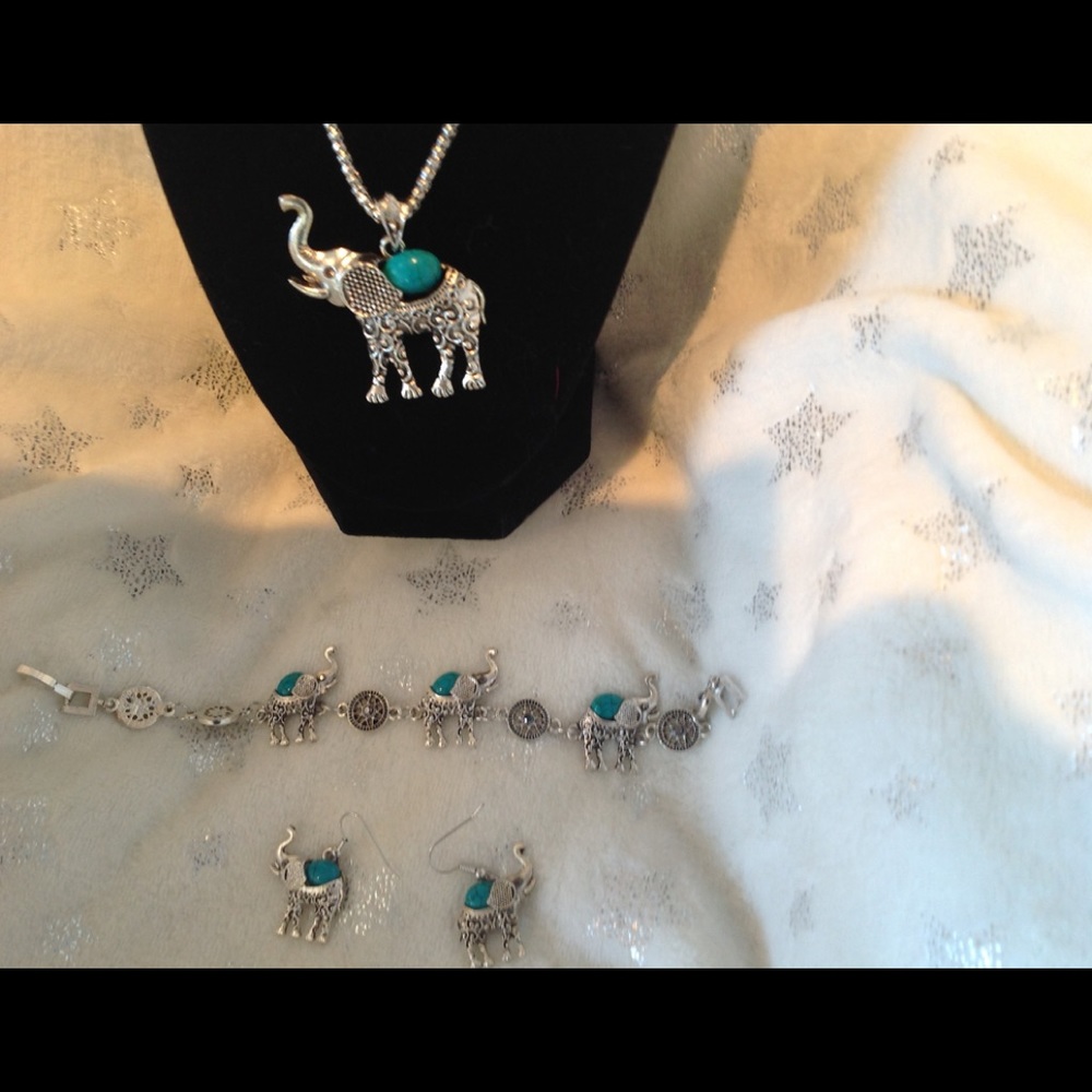 NECKLACE, BRACELET. AND EARRINGS.